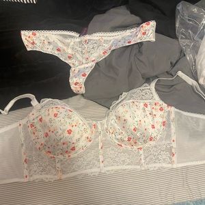 Adore me set